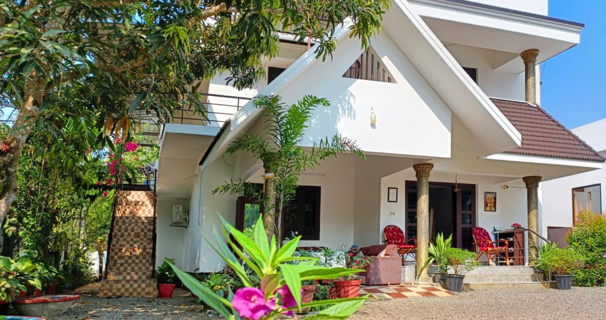 Alma Homestay Mararikulam Luaran gambar