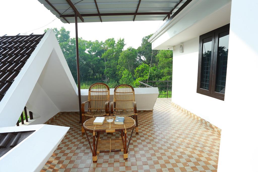 Alma Homestay Mararikulam Luaran gambar